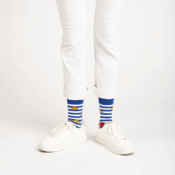 Chaussettes Monsieur Madame "bleu" - Label Chaussette - portées avec un jean blanc